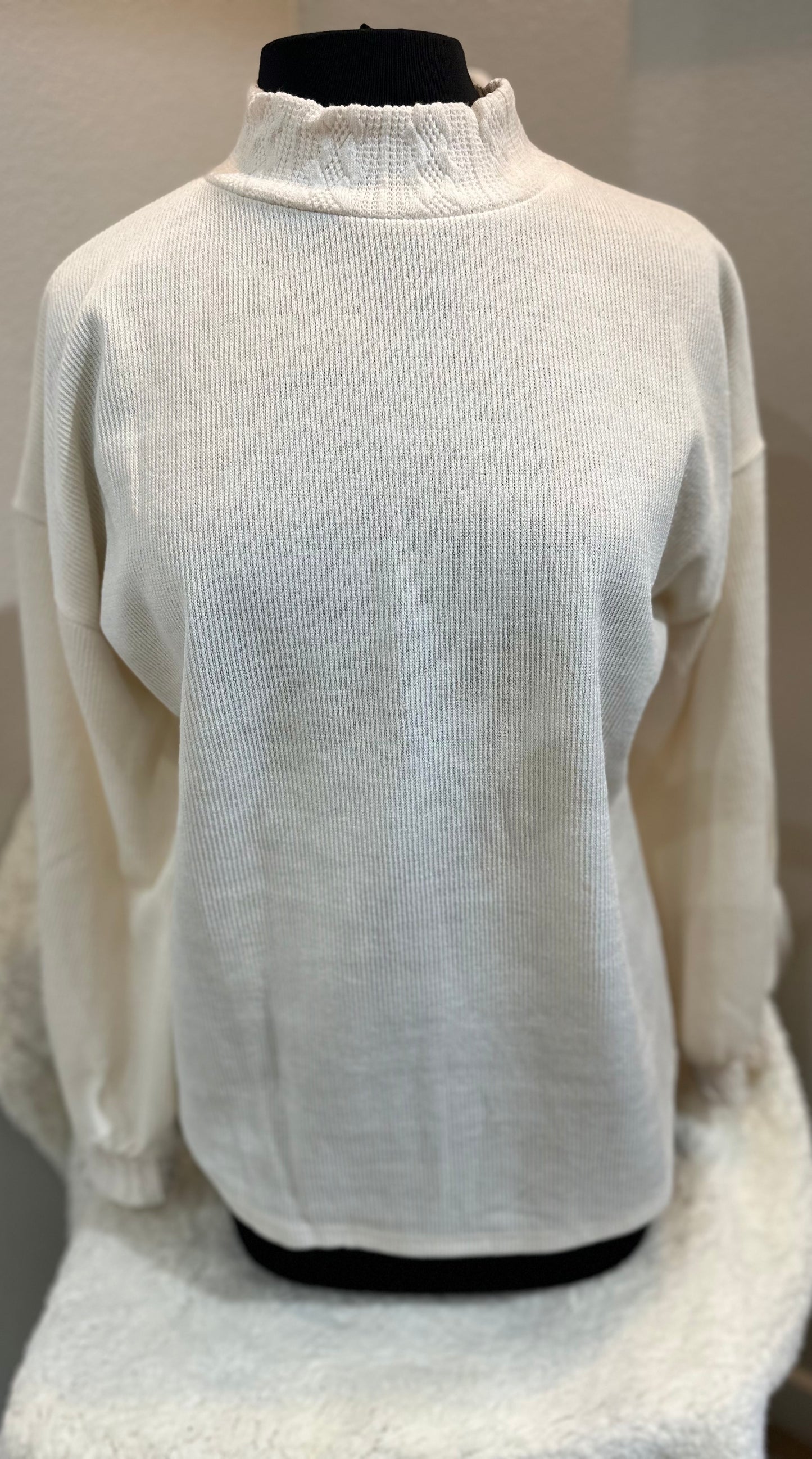 Cream Bubble Sleeve Sweater