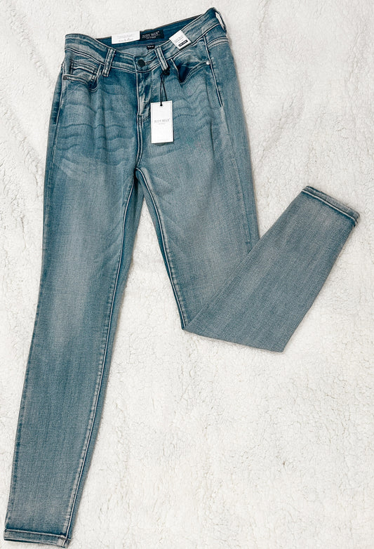 Judy Blue Skinny Light Wash